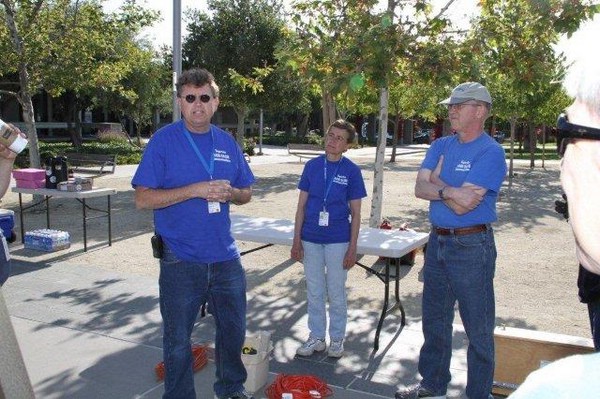 2011_06_25 HAM Field Day_0204.jpg