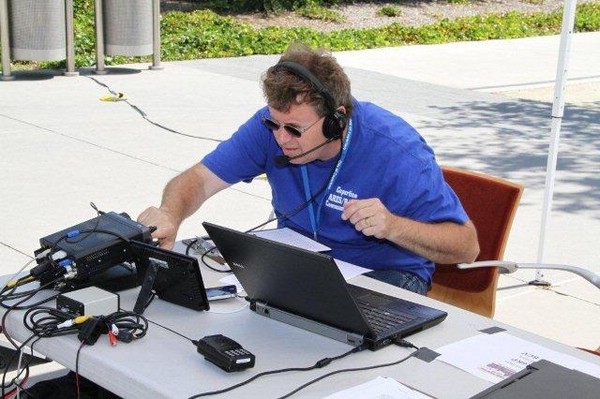 2011_06_25 HAM Field Day_0286.jpg
