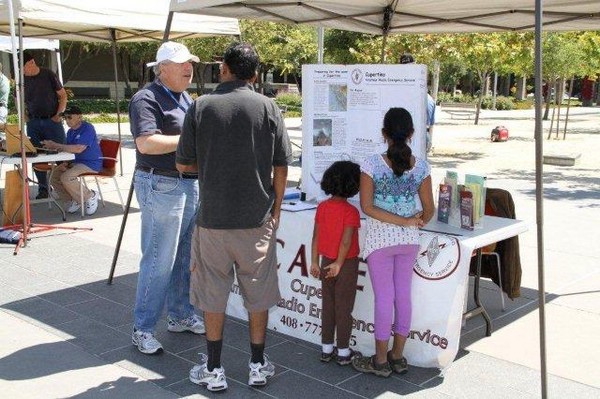 2011_06_25 HAM Field Day_0300.jpg
