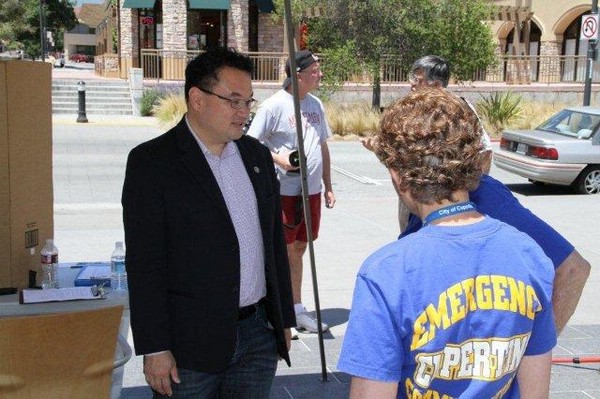 2011_06_25 HAM Field Day_0341.jpg