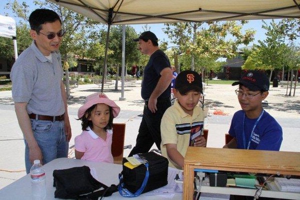 2011_06_25 HAM Field Day_0353.jpg